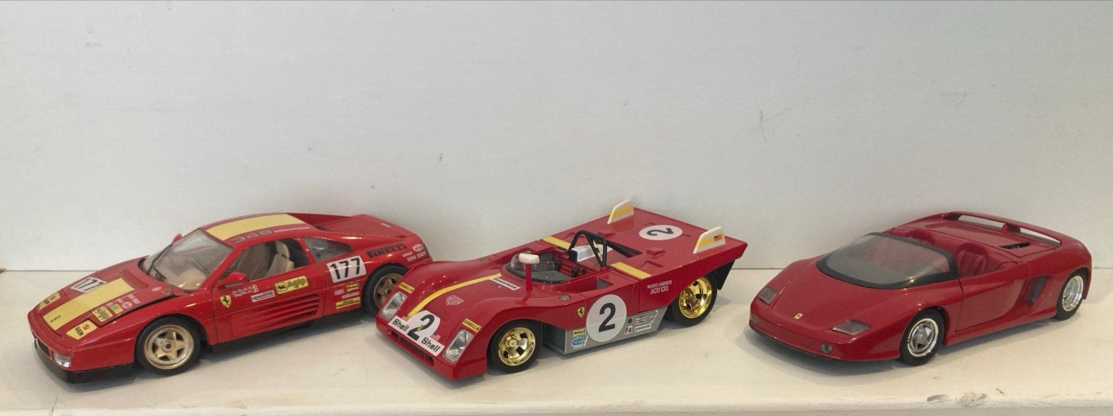 3 Ferrari modelauto’s, Hobby en Vrije tijd, Modelbouw | Auto's en Voertuigen, Zo goed als nieuw, Auto, 1:32 tot 1:50, Overige merken