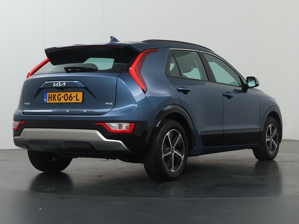 Kia Niro 1.6 GDi Hybrid DynamicLine | Navigatie | DAB | Came, Auto's, Kia, 1374 kg, 137 pk, Gebruikt, Blauw