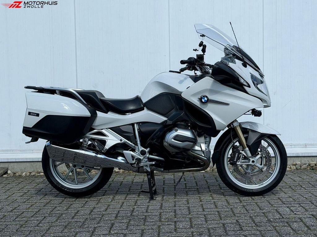 BMW R 1200 RT (bj 2017 - 67,532 km), 2 cilinders, Motorrijbewijs A, Bedrijf, Meer dan 35 kW