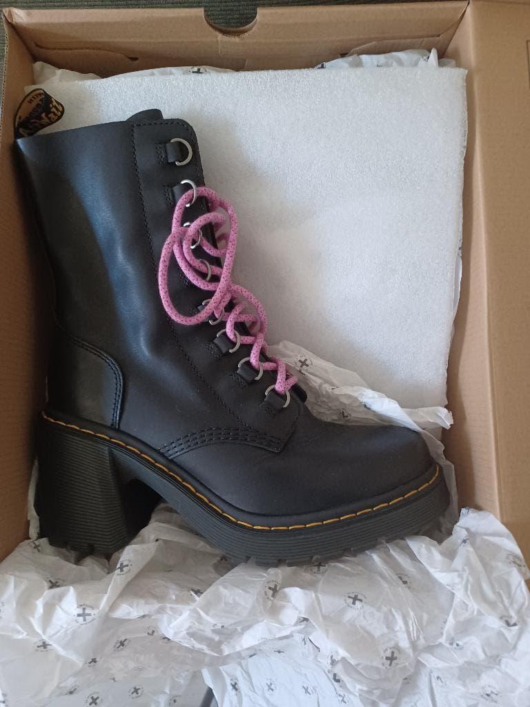Dr Martens Chesney black UK 9 / EU 43, Ophalen, Zwart, Nieuw, Dr. Martens