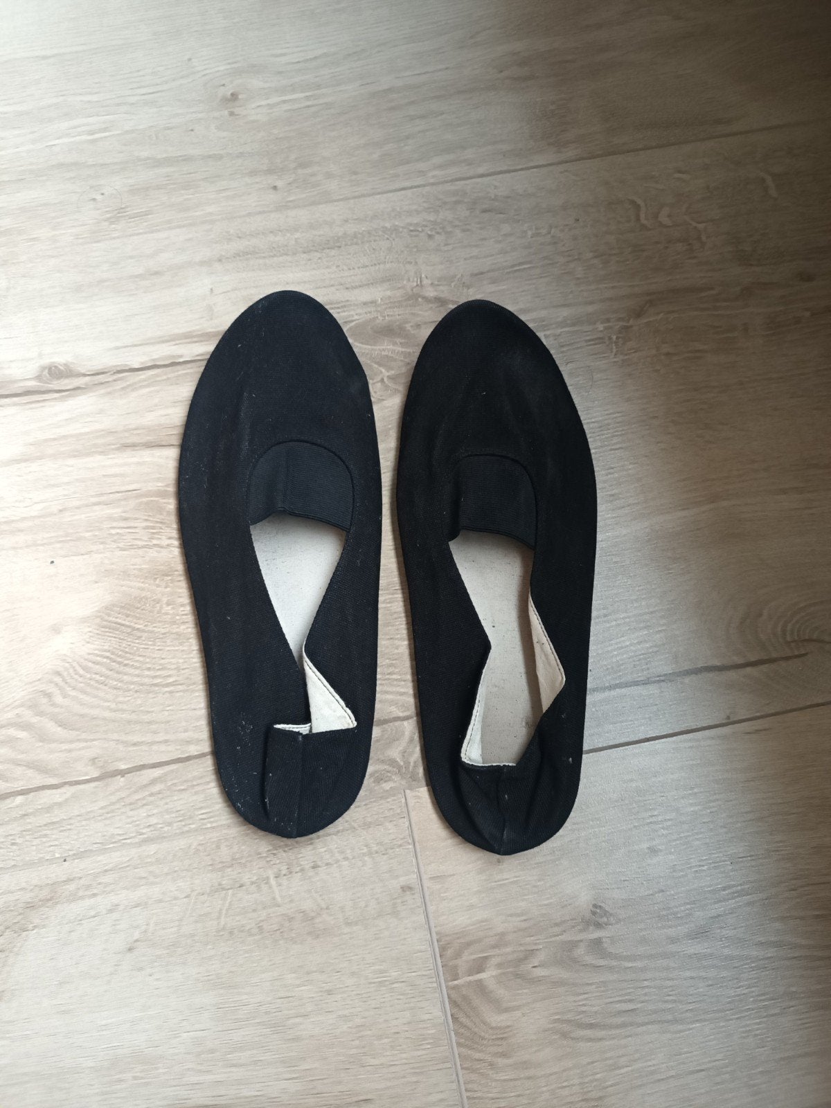 Zo goed als nieuwe euritmie schoenen - Maat 42, Ophalen of Verzenden