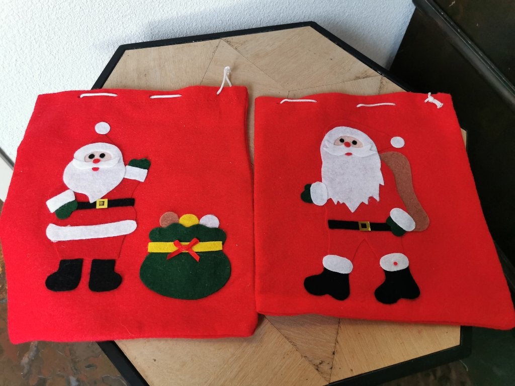 Set van twee Kerstman-cadeauzakjes, Ophalen of Verzenden, Zo goed als nieuw