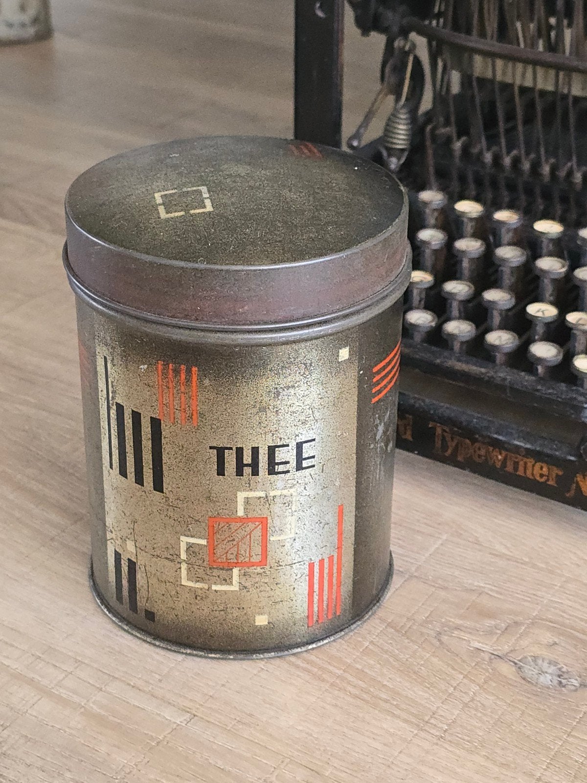Prachtig antiek Art Deco Theeblik met scharnierdeksel €12,50, Verzamelen, Blikken, Ophalen of Verzenden, Zo goed als nieuw, Thee