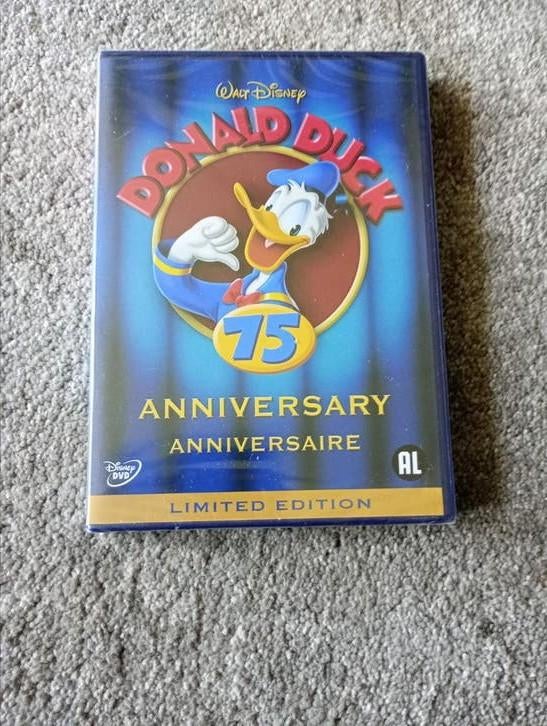 Donald 75 Anniversary- Limited Edition nog geseald, Europees, Tekenfilm, Alle leeftijden, Ophalen of Verzenden