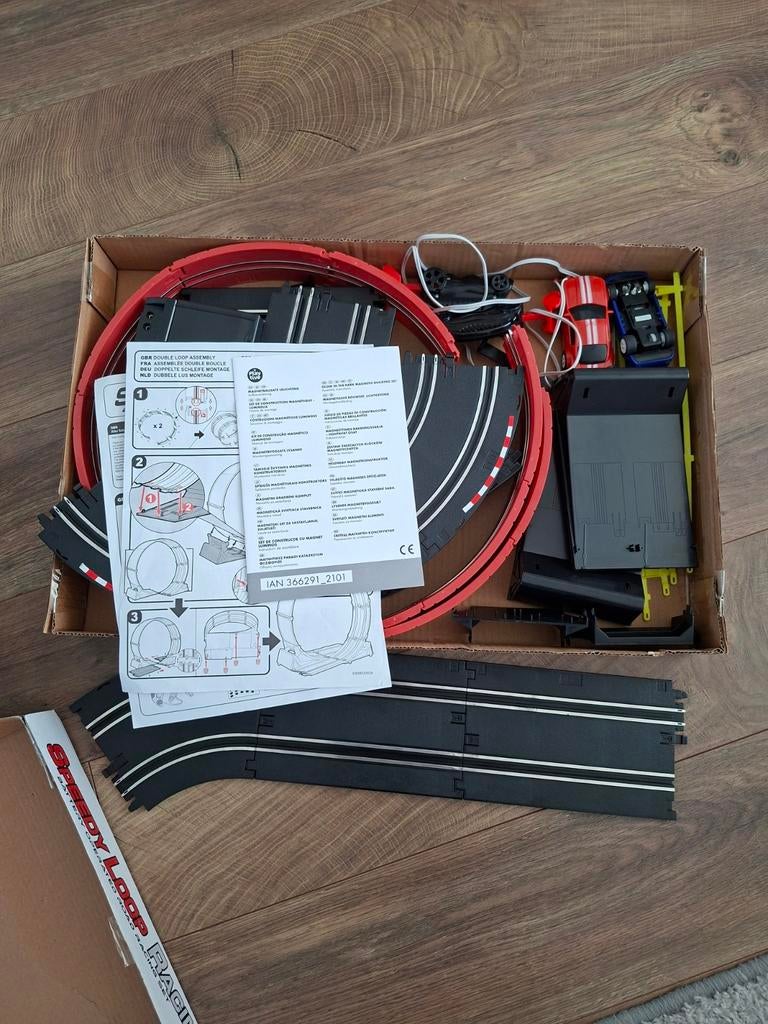 Complete Speedy Loop Racing Racebaan Set - Met Looping, Racebaan, Zo goed als nieuw, Met looping, Elektrisch