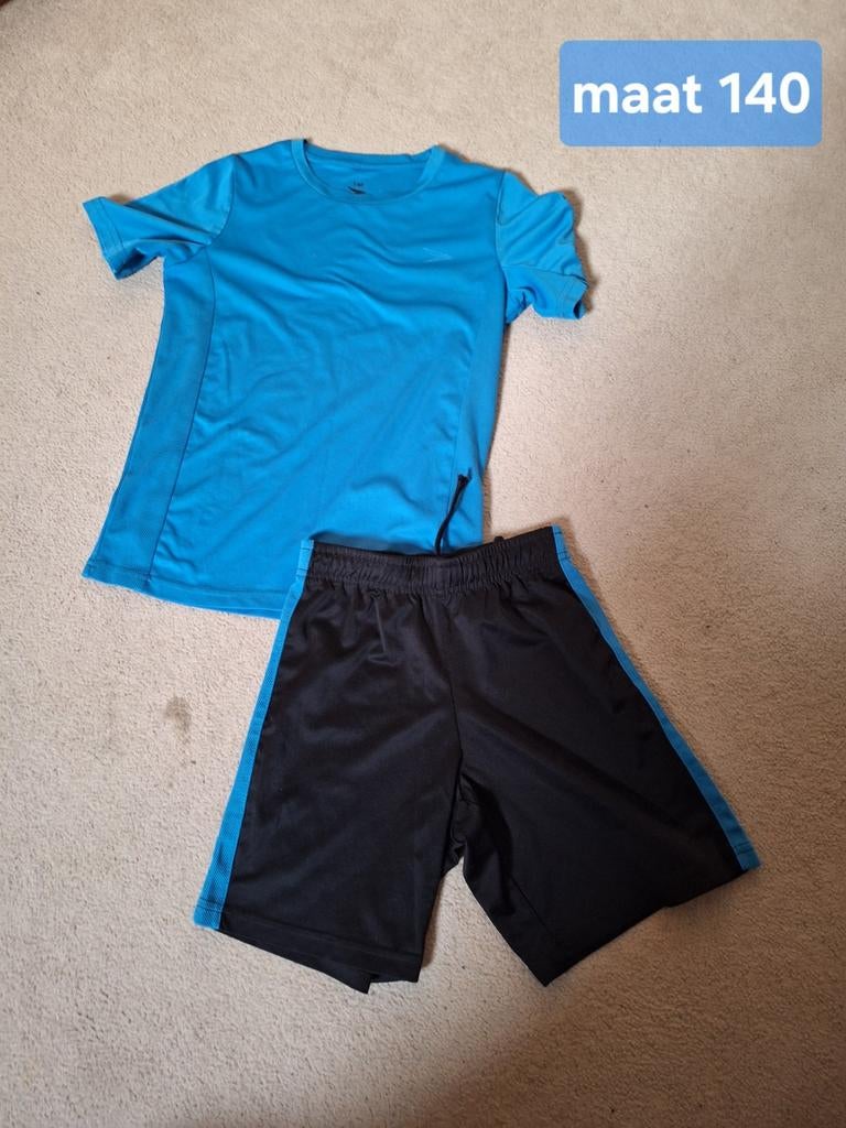 Sportsetje voor kinderen - Maat 140, Kinderen en Baby's, Kinderkleding | Maat 140, Gebruikt, Jongen of Meisje, Ophalen of Verzenden