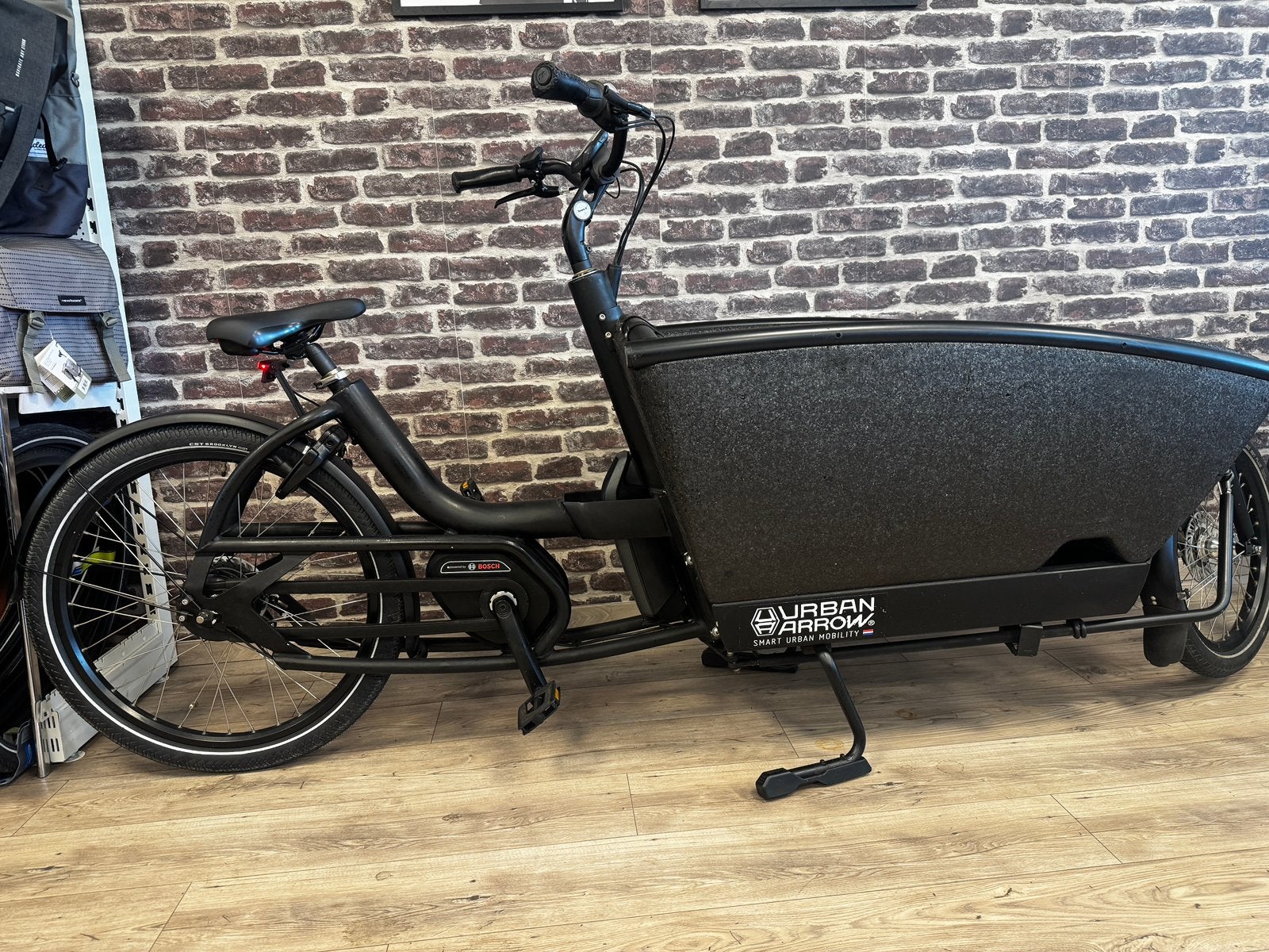 Urban Arrow Fam. Bakfiets 500WH, Fietsen en Brommers, Ophalen of Verzenden, Zo goed als nieuw