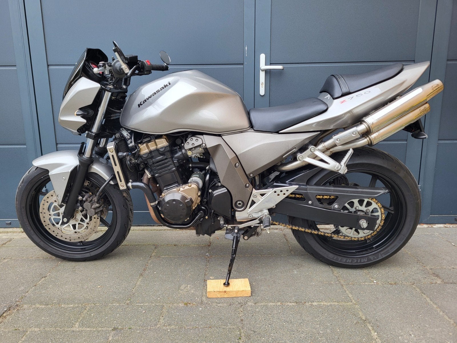 Hele nette Kawasaki Z750 met maar 36.500 km!, Motoren, Sportuitlaat, 750 cc, 4 cilinders, Motorrijbewijs A