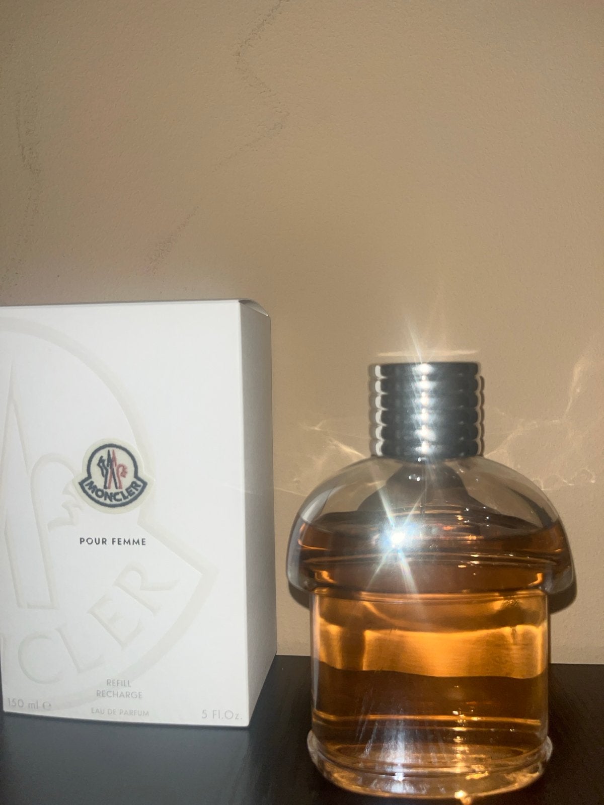 Moncler Pour Femme Eau de Parfum 150ml - zo goed als nieuw, Ophalen of Verzenden, Zo goed als nieuw