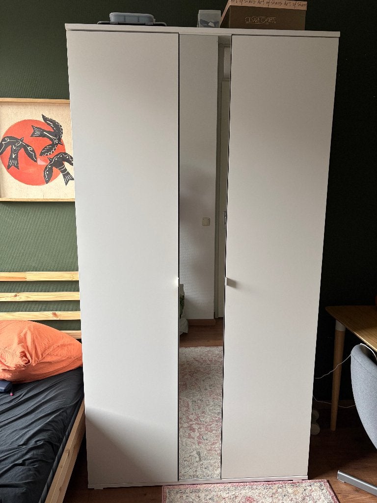 IKEA VIHALS wardrobe with 2 doors and mirror, Ophalen, 100 tot 150 cm, 200 cm of meer, Zo goed als nieuw