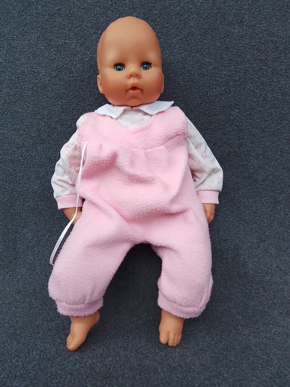 Vintage Zapf Creation Babypop met geluid en kleding, Verzenden, Gebruikt, Babypop