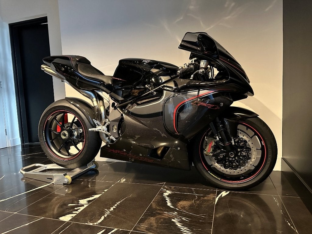 MV Agusta F4 CC Claudio Castiglioni Nr. 099/100, 1078 cc, Motorrijbewijs A, Super Sport, Particulier