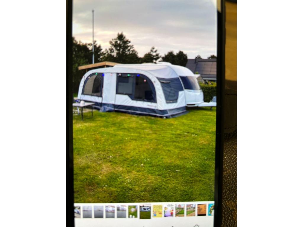 Hobby Premium 460 UFE Mover,Luifel,Dakairco in nieuwstaat, Caravans en Kamperen, Caravans, Schokbreker, Rondzit, Hobby, Bedrijf