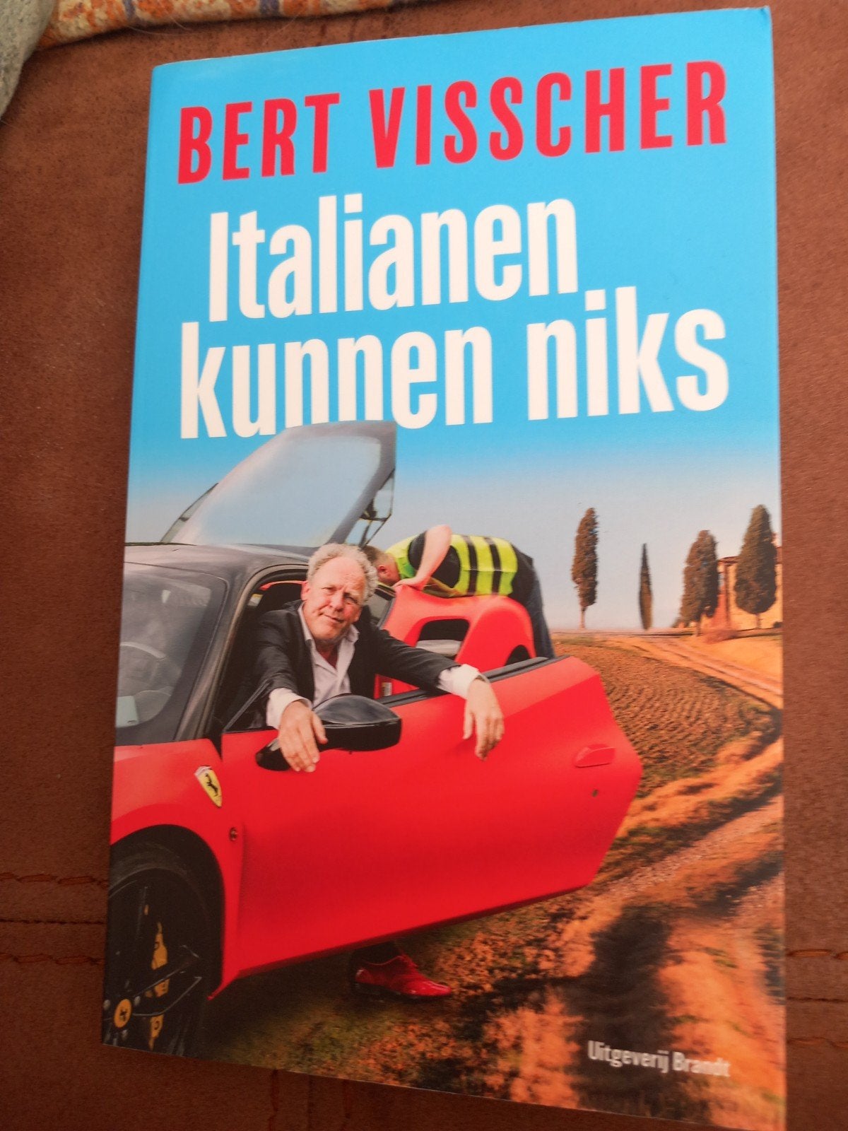 Bert Visscher - Italianen kunnen niks, Bert Visscher, Ophalen of Verzenden, Zo goed als nieuw, Nederland