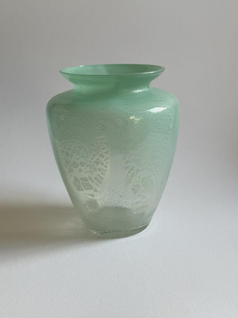 Tincraquelé-vaasje A.D. Copier, Antiek en Kunst, Antiek | Glas en Kristal, Ophalen of Verzenden