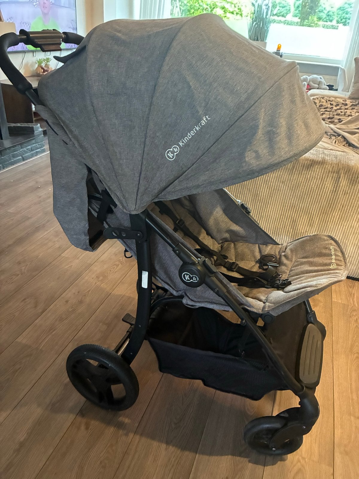 Kinderkraft Nubi kinderwagen - Lichtgewicht en compact, Kinderen en Baby's, Ophalen, Zo goed als nieuw, Kinderwagen, Overige merken