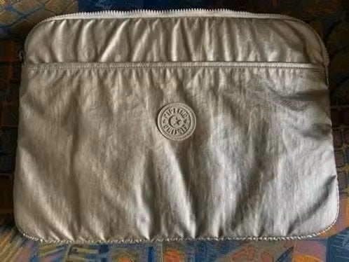 Kipling laptophoes, Ophalen of Verzenden, 15 inch, Nieuw