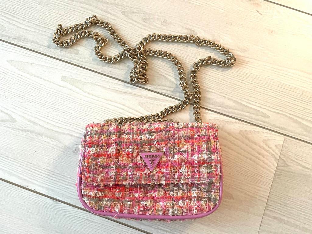 Guess Schoudertasje Roze Tweed met Gouden Ketting, Verzenden, Zo goed als nieuw, Roze, Schoudertasje