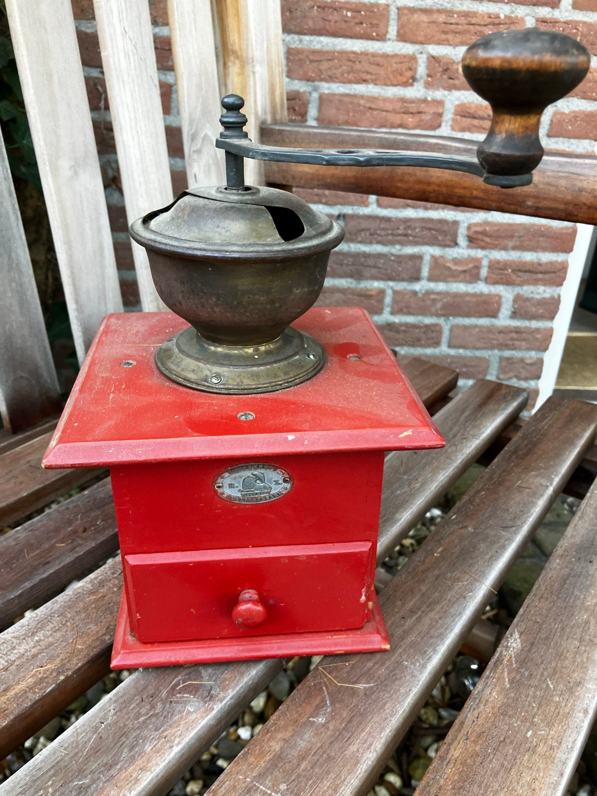 Antieke rode koffiemolen - B.Z. Anker, Antiek en Kunst, Ophalen