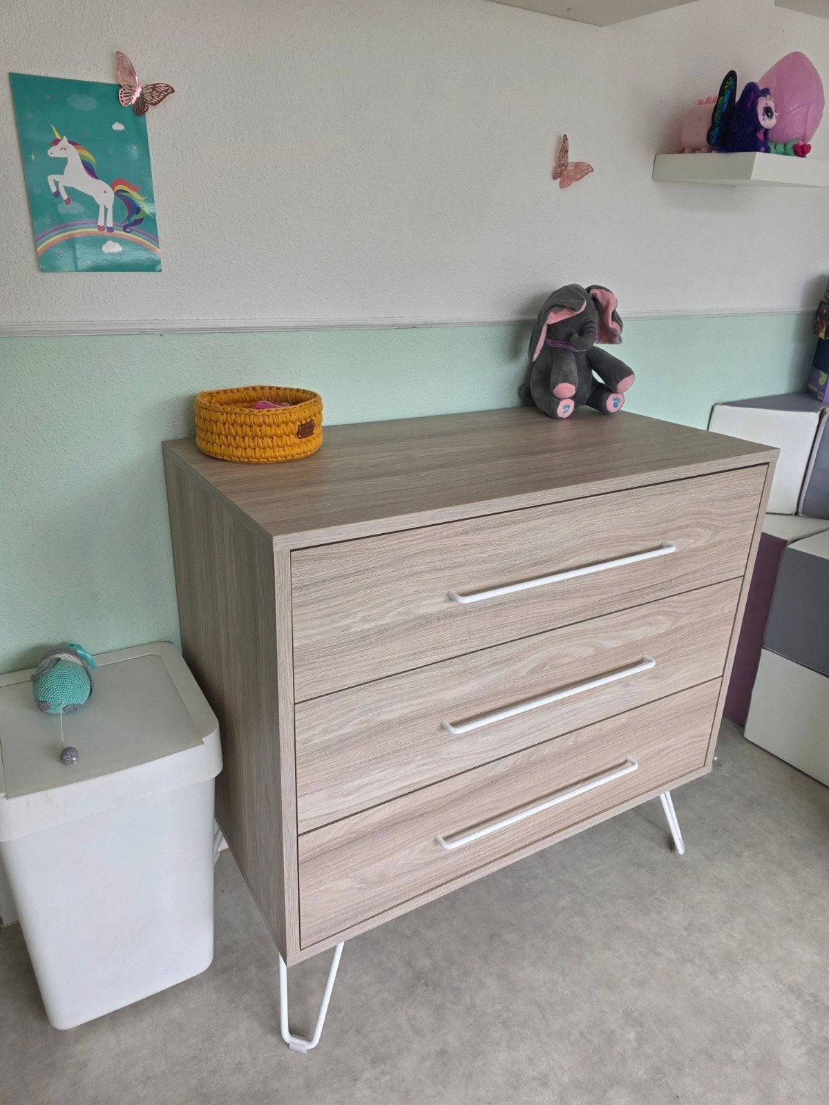 Commode met losse verschoningsplank - ladenkast