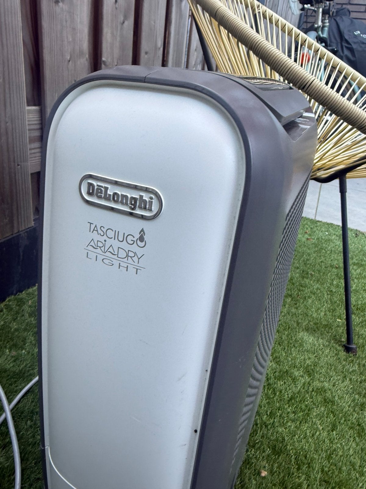 DeLonghi Tasciugo Ariadry Light luchtontvochtiger, Ophalen, Zo goed als nieuw, Luchtontvochter