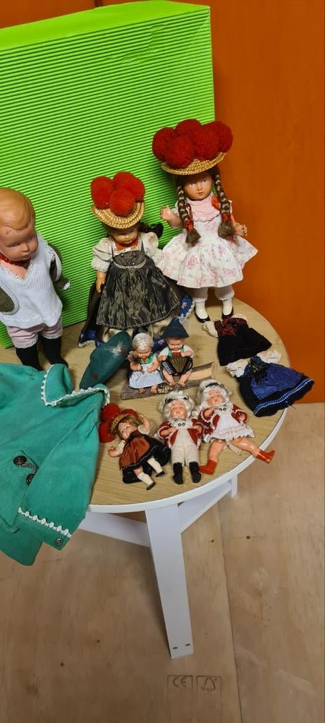 Vintage SCHWARZWALD POPPEN en kleiding, Verzamelen, Poppen, Zo goed als nieuw, Pop, Ophalen of Verzenden