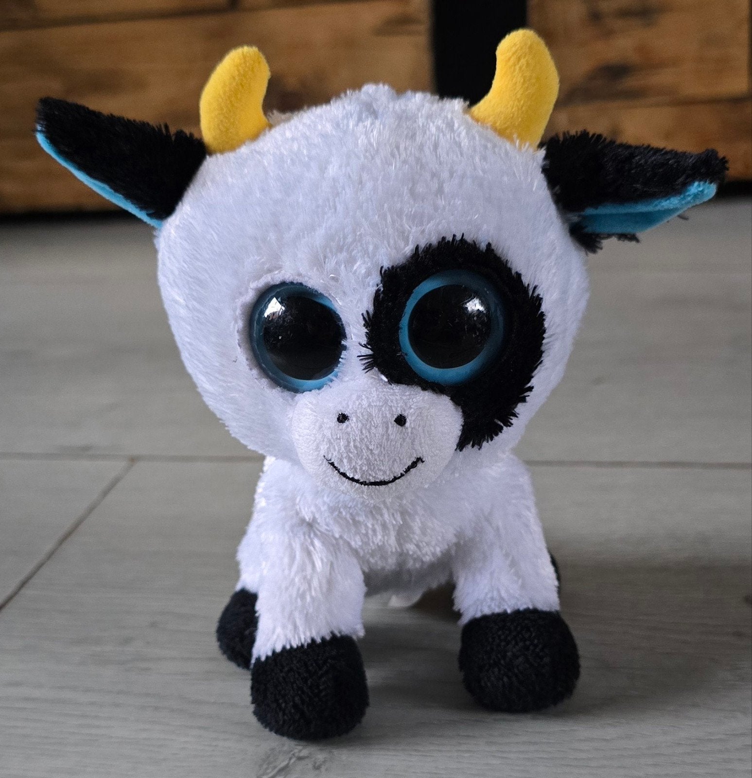 Ty Beanie Boo -  Daisy de Koe - 15 cm, Overige karakters, Ophalen of Verzenden, Zo goed als nieuw, Klein (minder dan 20 cm)