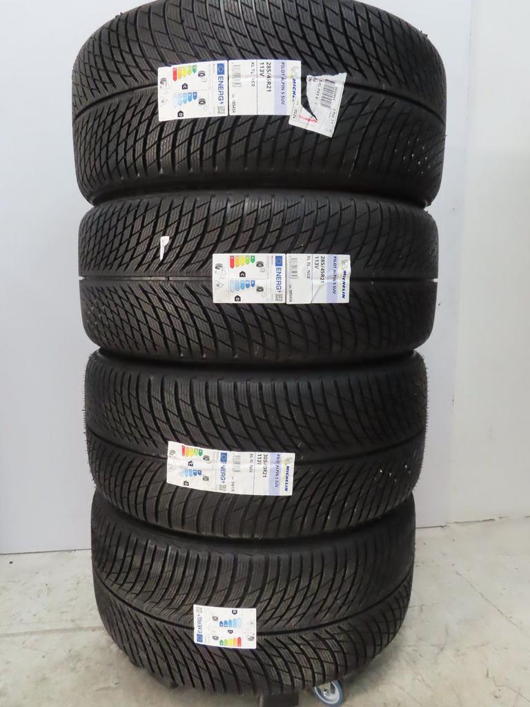 Originele Porsche 21 inch velgen Cayenne 2024 winterbanden, -, 285 mm, -, Banden en Velgen
