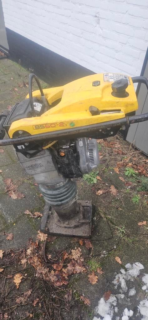 Wacker Stamper BS60-2, Ophalen