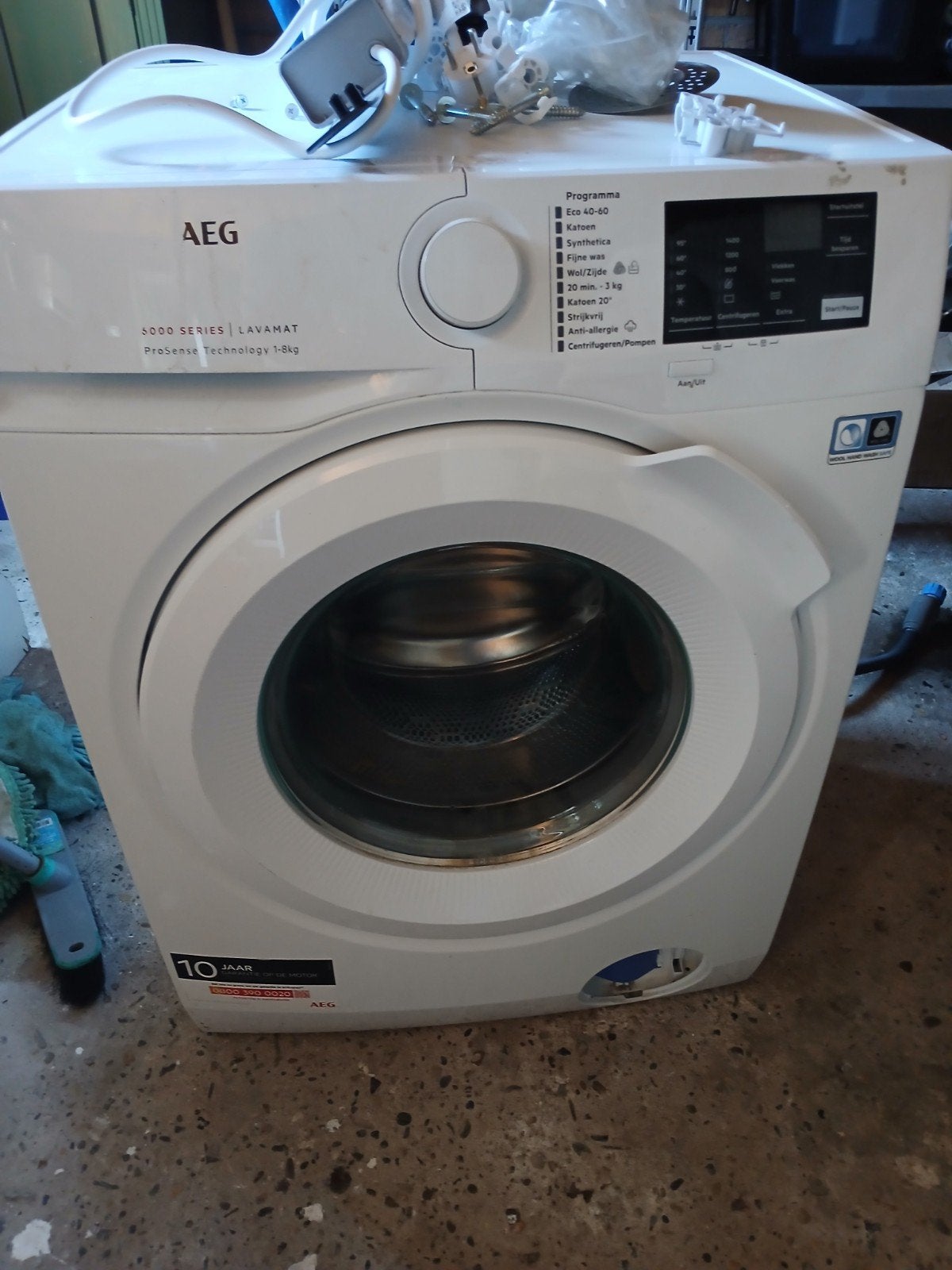 AEG wasmachine L6FBN8400 type FLP544461, Ophalen, 1200 tot 1600 toeren, 85 tot 90 cm