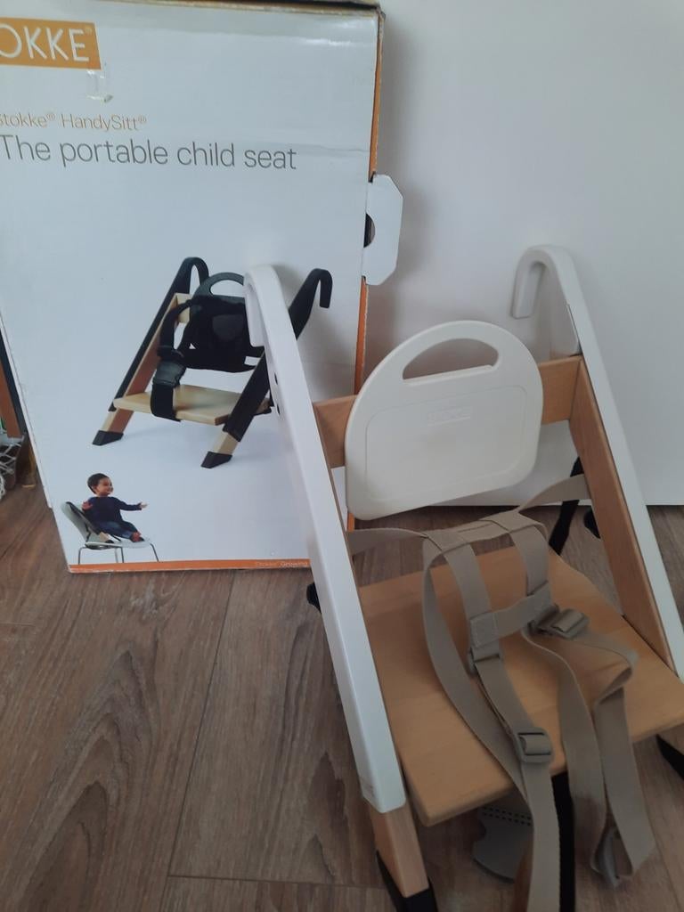 Stokke Handysitt Draagbare Kinderstoel met Gordel, Ophalen of Verzenden, Zo goed als nieuw, Inklapstoel, Gordel(s)