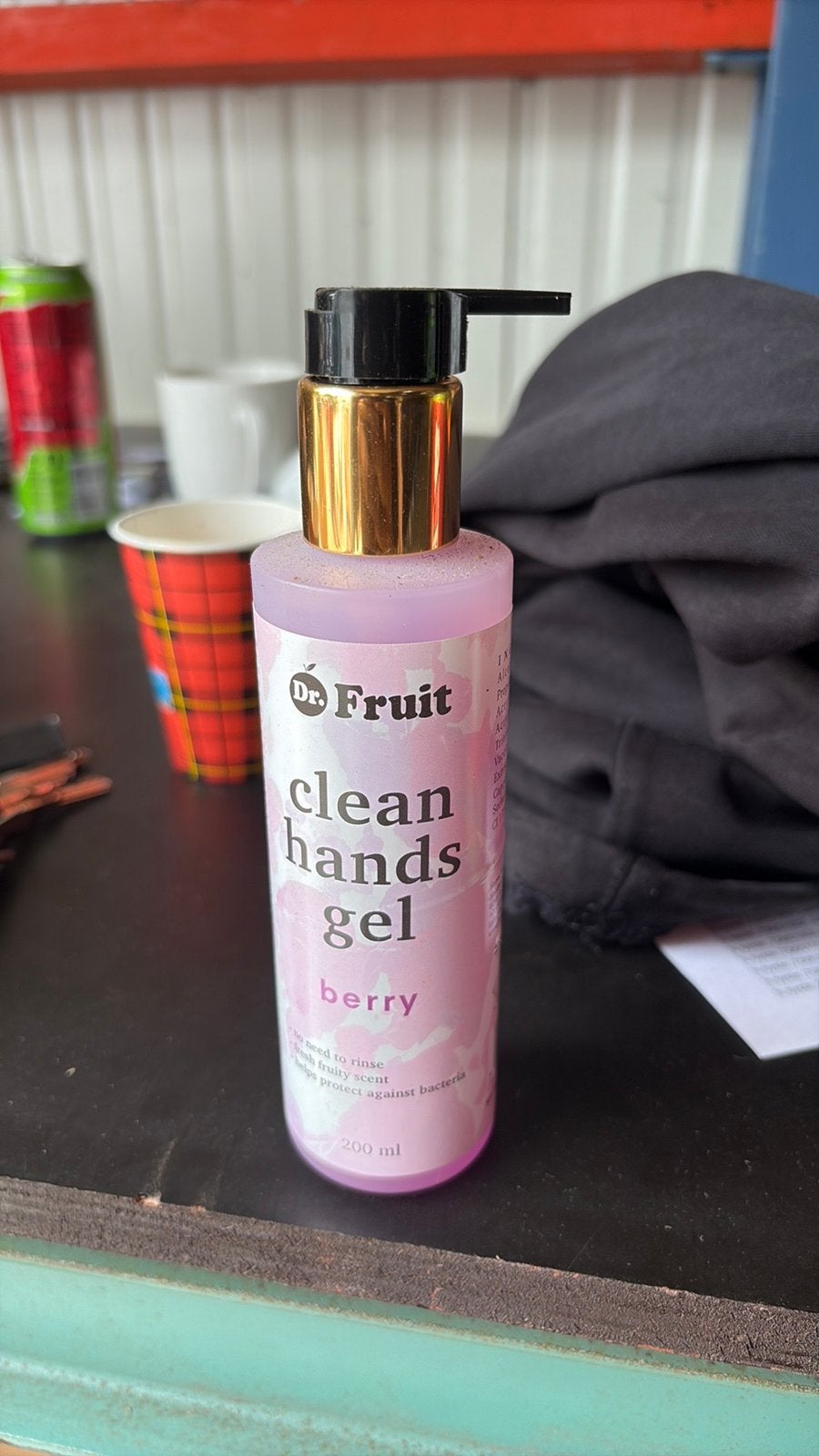 1200 handgel berry flesjes (200ml) bulk inkoop, Ophalen, Zo goed als nieuw, Gehele gezicht