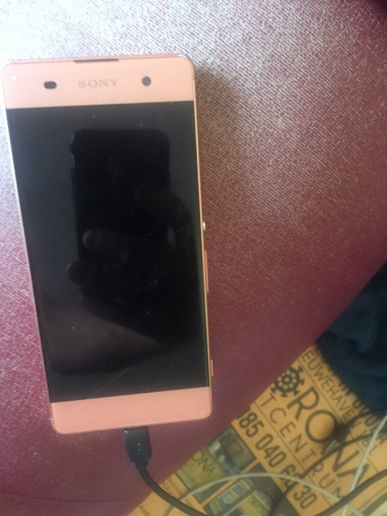 Sony Xperia Model F512 start niet meer op , voor onderdelen, Ophalen, Gebruikt, Zwart