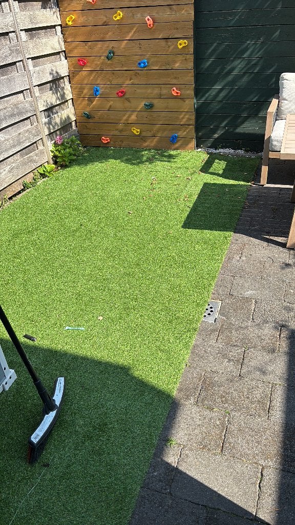 Kunstgras tapijt, Ophalen, Gebruikt, Minder dan 10 m², Kunstgras