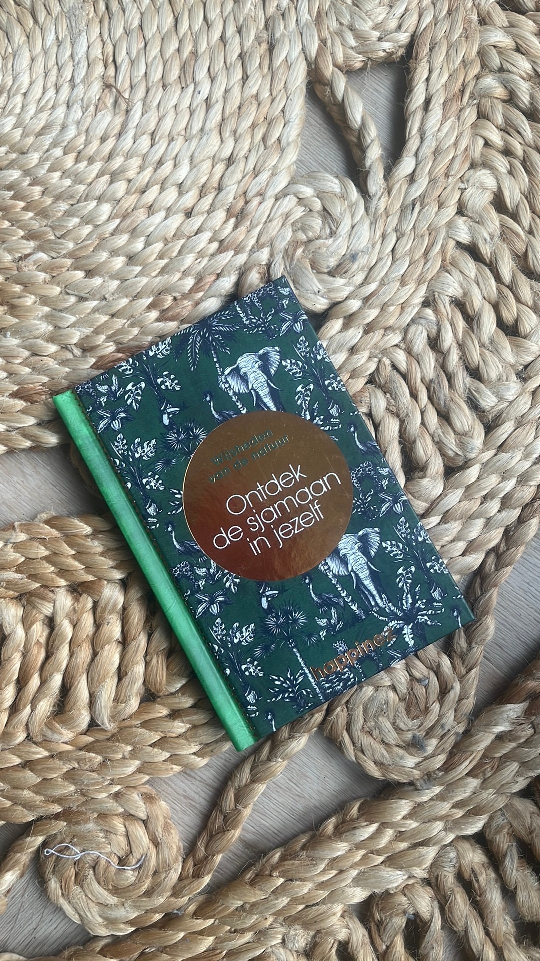 Happinez boekje ontdek de sjamaan in jezelf, Ophalen of Verzenden, Zo goed als nieuw, Spiritualiteit algemeen, Overige typen