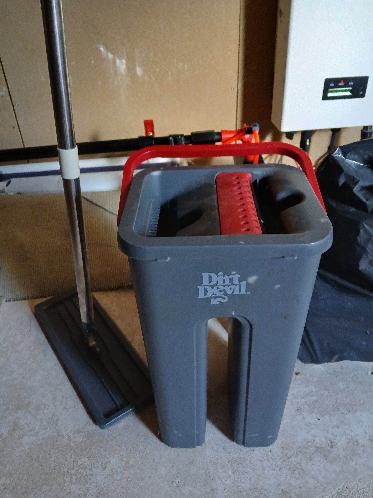 Vloermop  hij is heel  goed nog €5, 40 liter of meer, Ophalen of Verzenden, Kunststof, Minder dan 50 cm