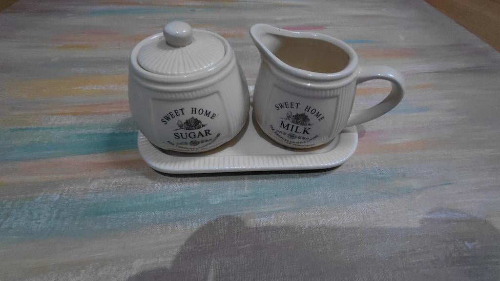 Vintage suiker- en melksetje, Huis en Inrichting, Keuken | Servies, Ophalen of Verzenden