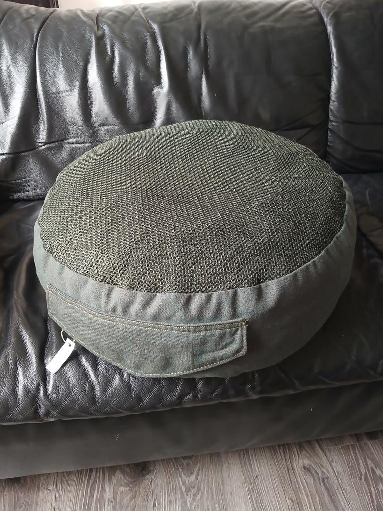 Poef, voeten bankje uniek zelfgemaakt nanovulling super zach, Ophalen, Rond, Minder dan 50 cm, Minder dan 50 cm