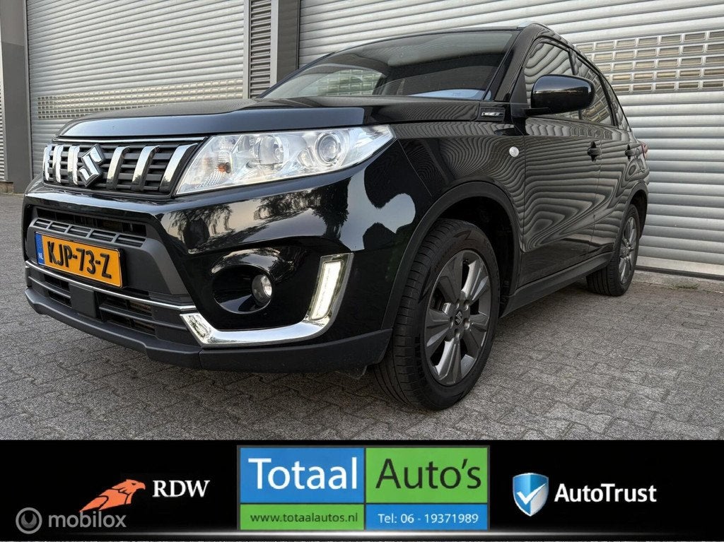 Suzuki Vitara 1.0 Boosterjet Select*NAVI*CRUISE*STOEL VERW.*, Auto's, Voorwielaandrijving, Gebruikt, Euro 6, 400 kg