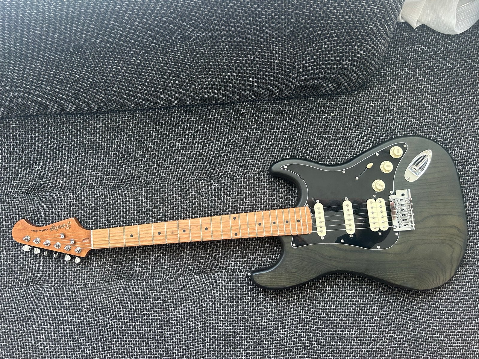 Farley Outlaw Series elektrische gitaar + koptelefoon & mini, Verzenden, Zo goed als nieuw, Solid body, Overige merken