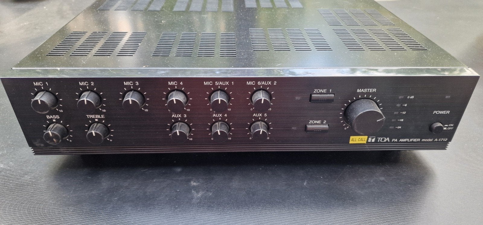 TOA PA versterker model A-1712 ER, Audio, Tv en Foto, Ophalen of Verzenden, Gebruikt