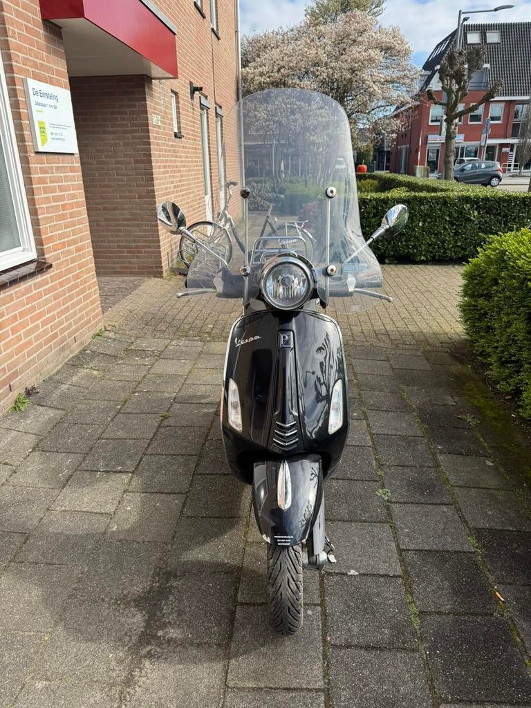Vespa Primavera bromscooter 2017, Ophalen, Gebruikt, Overige modellen, Maximaal 45 km/u