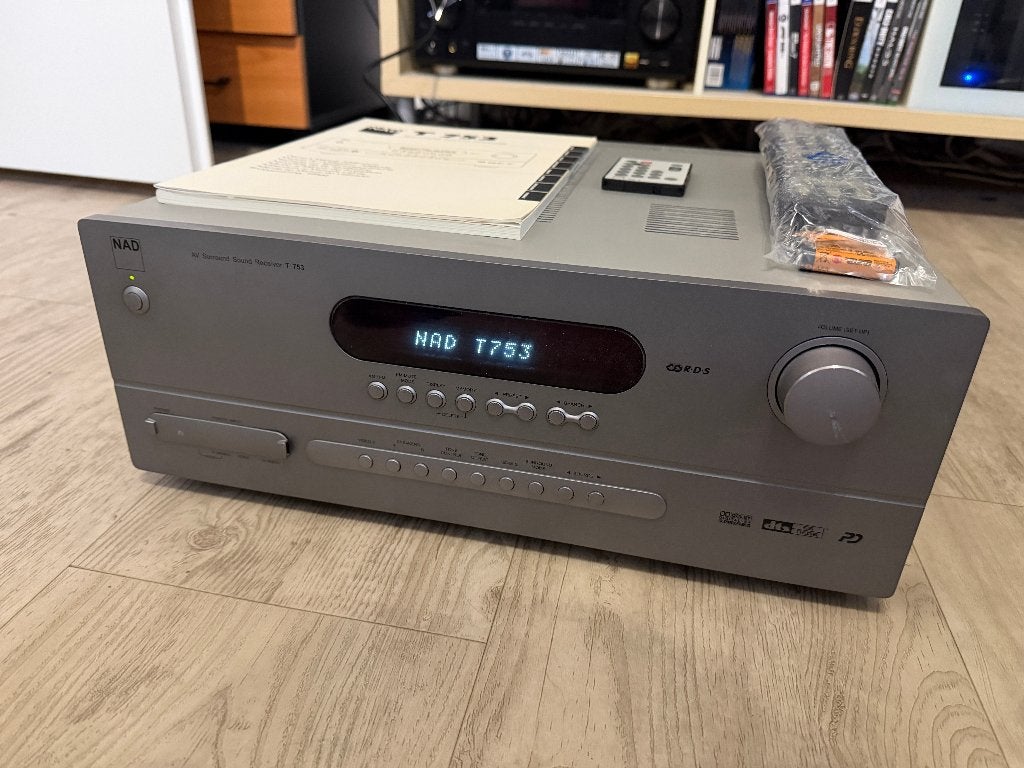 NAD T-753 7.1 Surround Receiver, 633 Granite Court Pickering, Ontario L1W 3K1 Canada, NAD, Zo goed als nieuw, 60 tot 120 watt