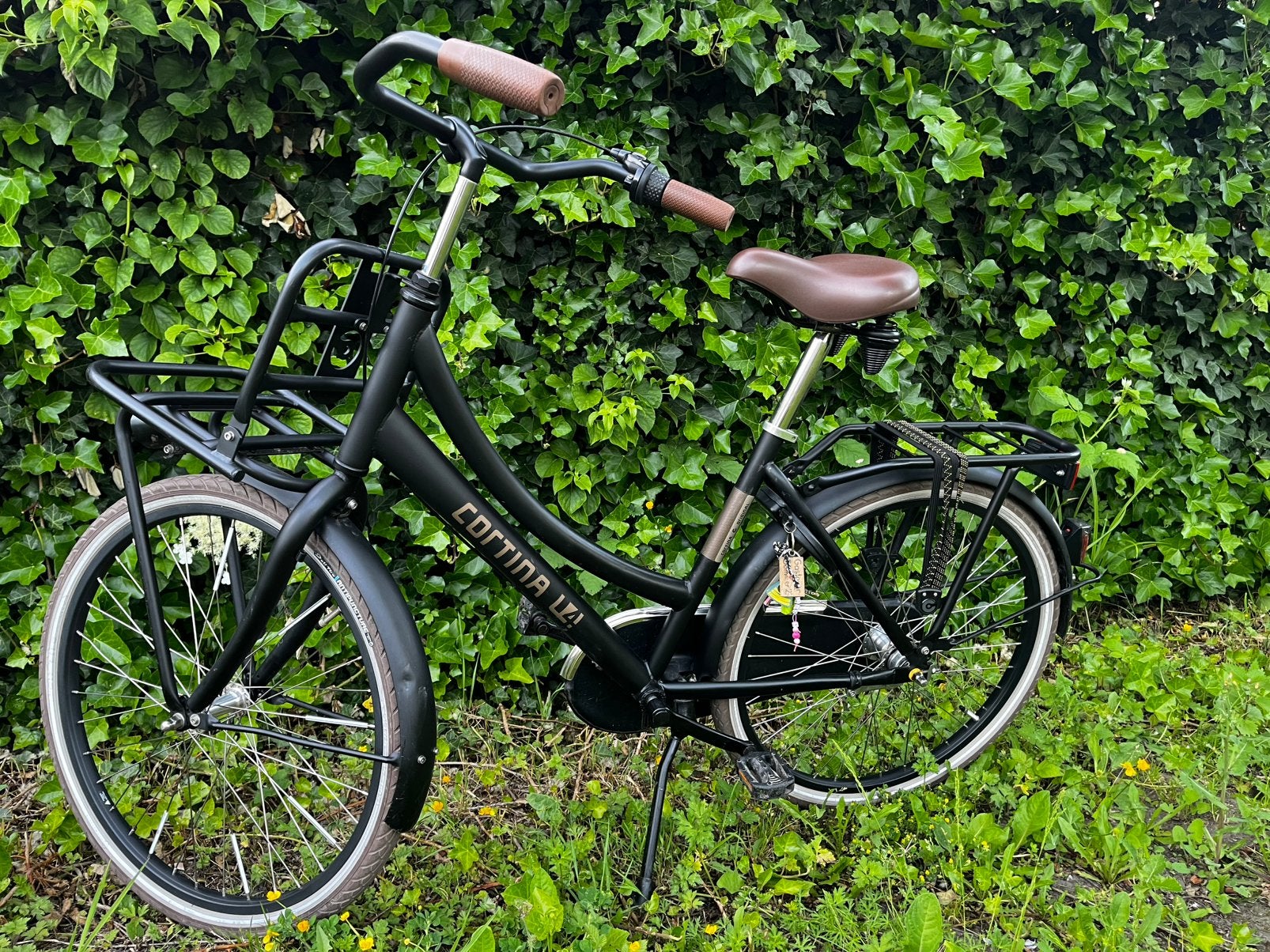 Cortina U4 meisjesfiets 24 inch, Fietsen en Brommers, Ophalen, Gebruikt, 24 inch, Versnellingen
