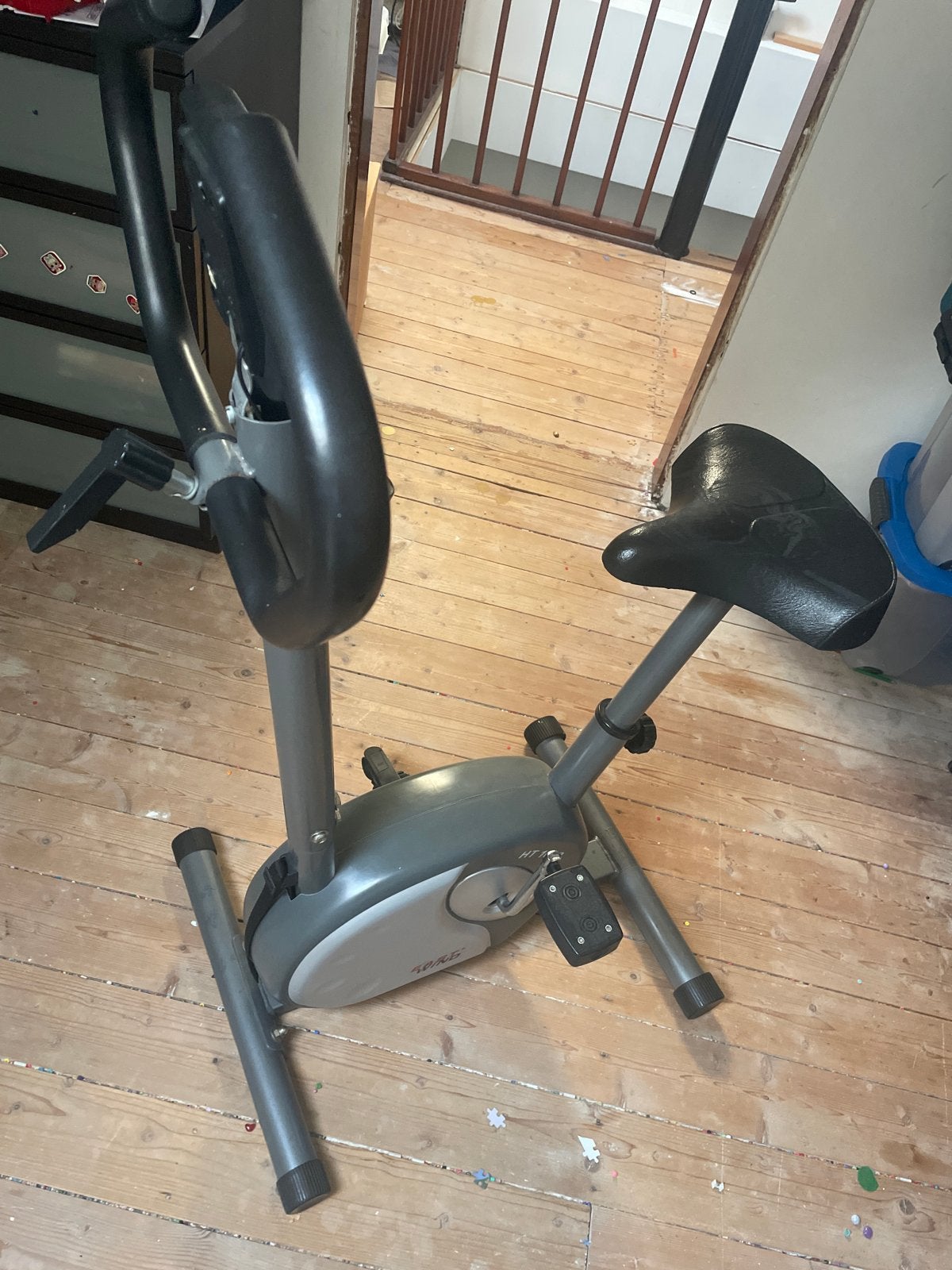 Hometrainer East Wind HT 1000 - Beetje oud, maar functioneel, Sport en Fitness, Gebruikt, Ophalen of Verzenden, Metaal, Benen