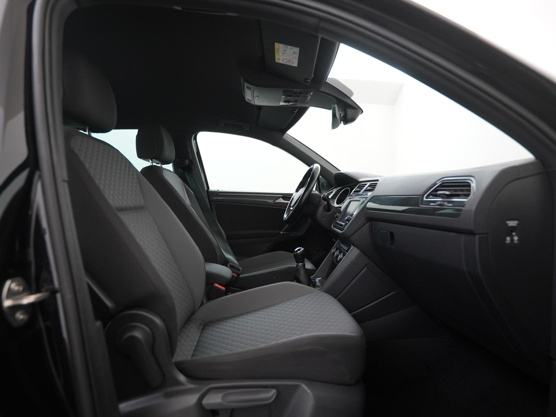 Volkswagen Tiguan 1.4 TSI Connected R-Line | Trekhaak | Dyna, Voorwielaandrijving, 12 maanden, Gebruikt, 4 cilinders