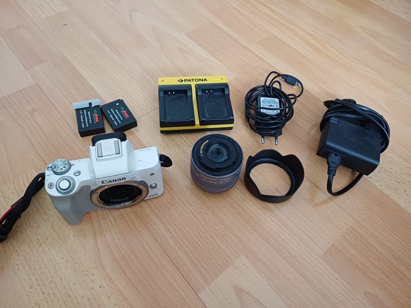 Canon EOS M50 vlog/ systeemcamera met 15-45mm lens, Audio, Tv en Foto, Ophalen, Bluetooth, Canon, Zo goed als nieuw