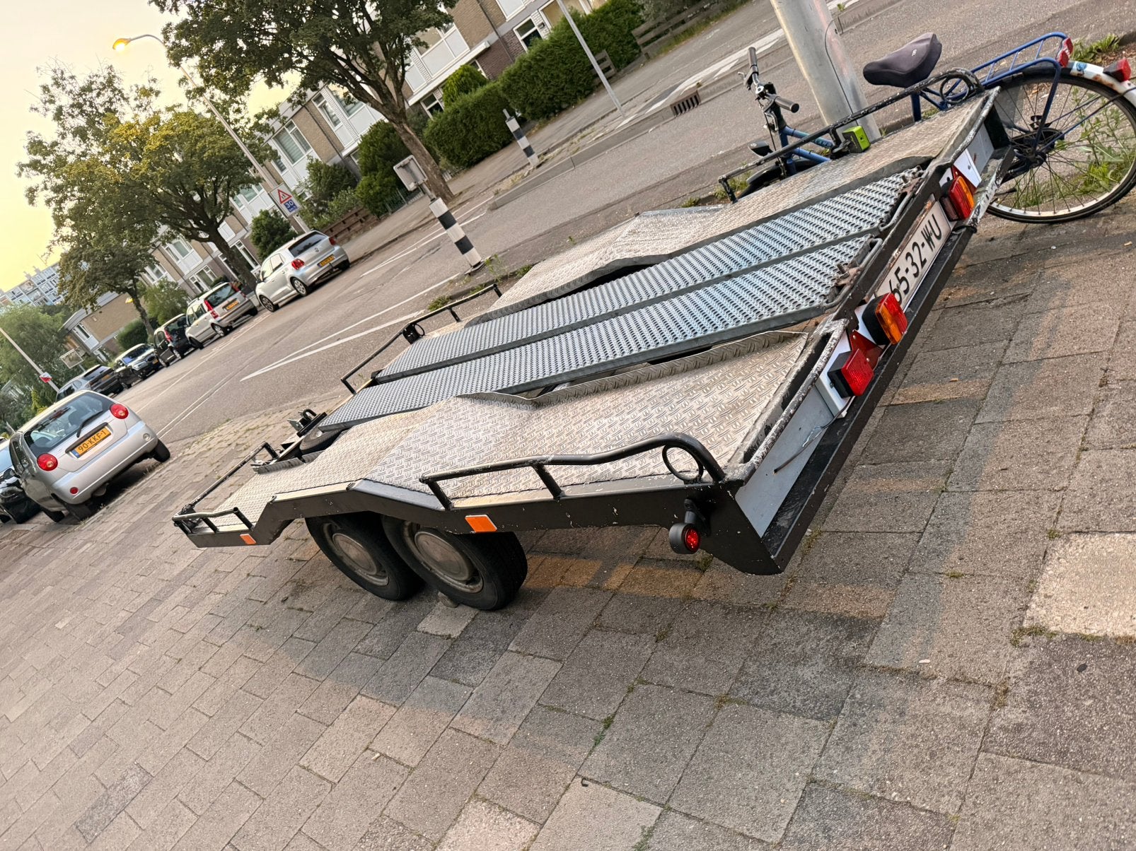 Tijhof autoambulance, Ophalen, Zo goed als nieuw