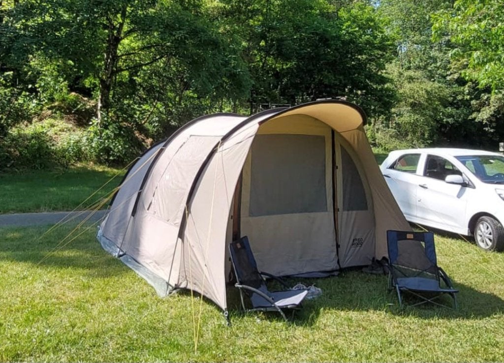 4 persoons tunneltent (Redwood Stony Pass 260 TC), Caravans en Kamperen, Tenten, Ophalen, Gebruikt, Tot en met 4