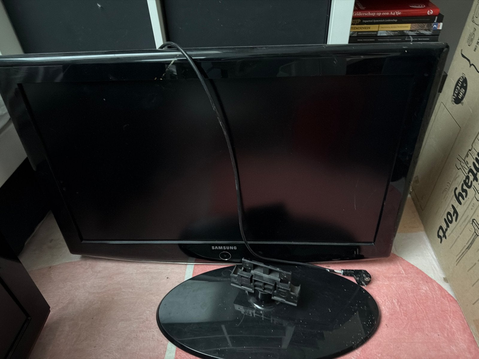 Samsung LE32R82B LCD TV met muurbeugel en voet, Ophalen, Gebruikt, Samsung, 60 tot 80 cm